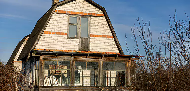 Types of Houses We Buy Without Repairs in Garden Grove, CA