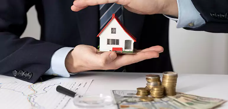 Who Do We Buy Houses From in Garden Grove, CA?